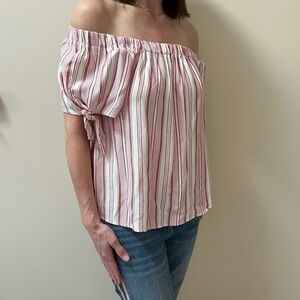 Allison Joy Red & White short sleeved off the shoulder blouse Size S